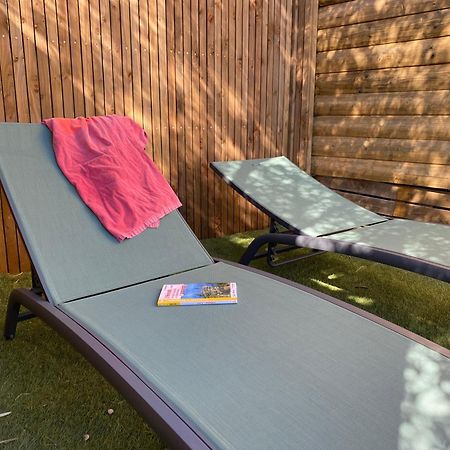 Camping Les Amandiers Castelnau-de-Guers ภายนอก รูปภาพ